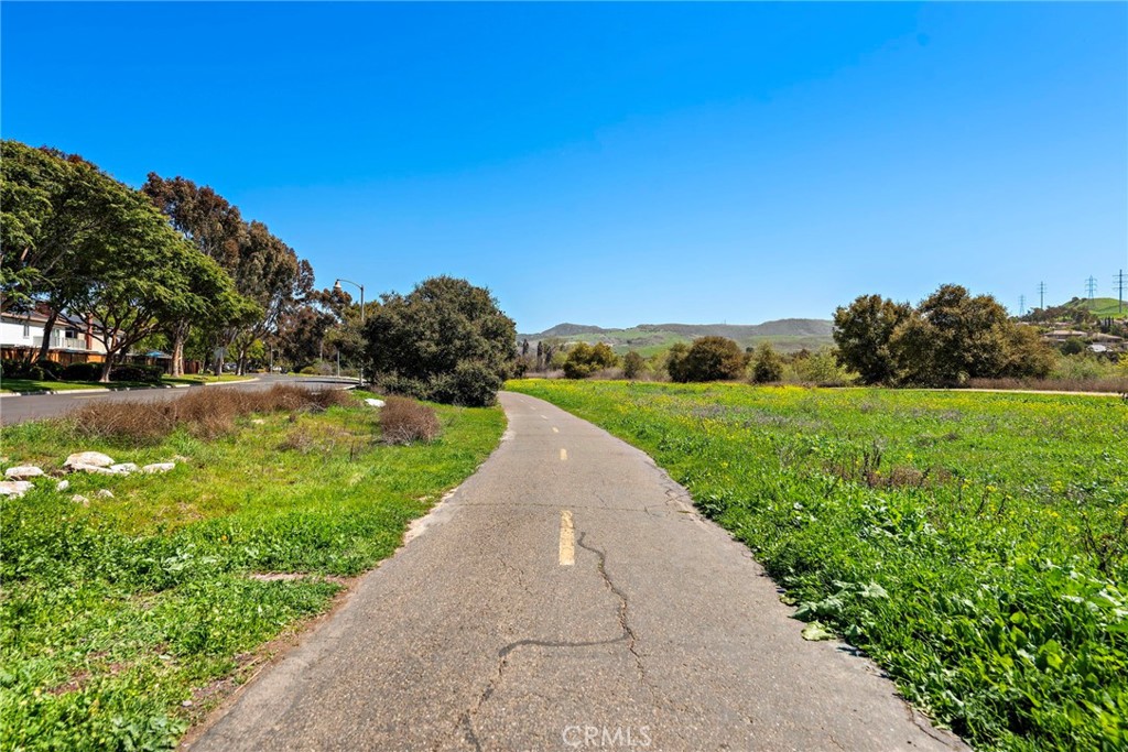 27992 Paseo Barranca