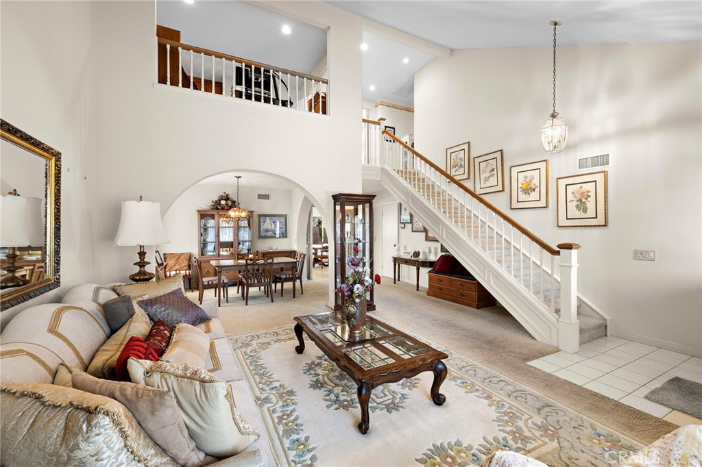 27992 Paseo Barranca