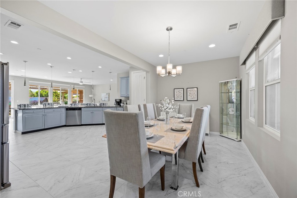 74121 Kingston Court E