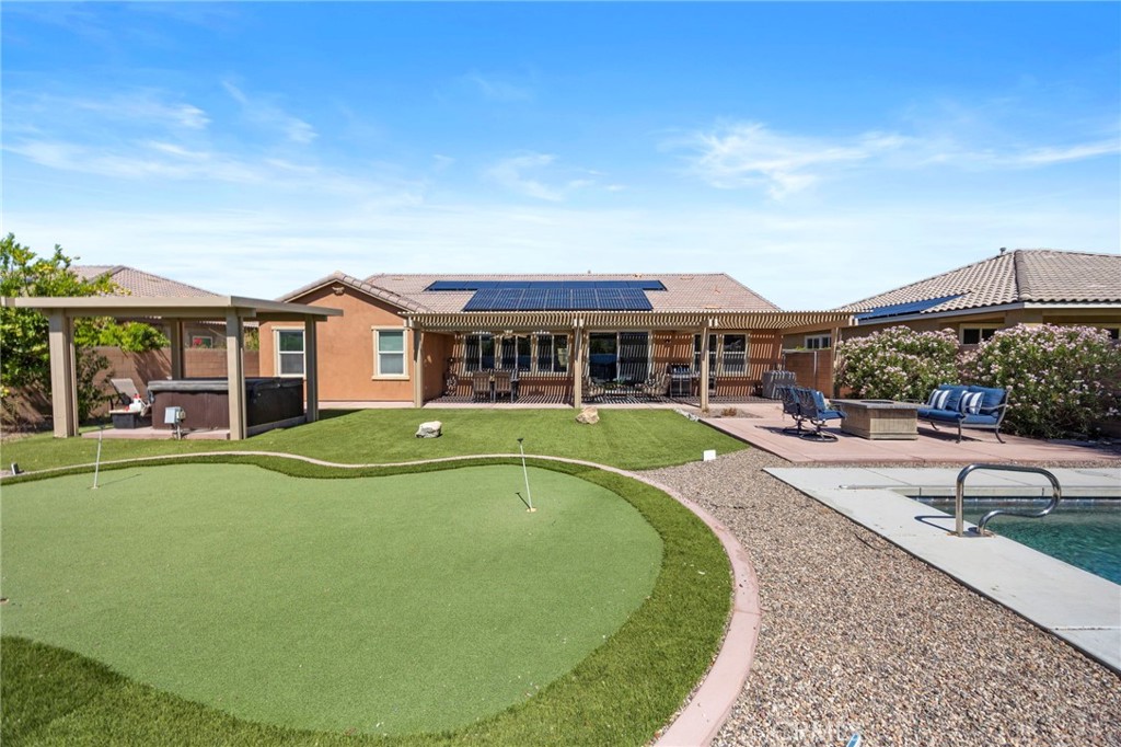 74121 Kingston Court E