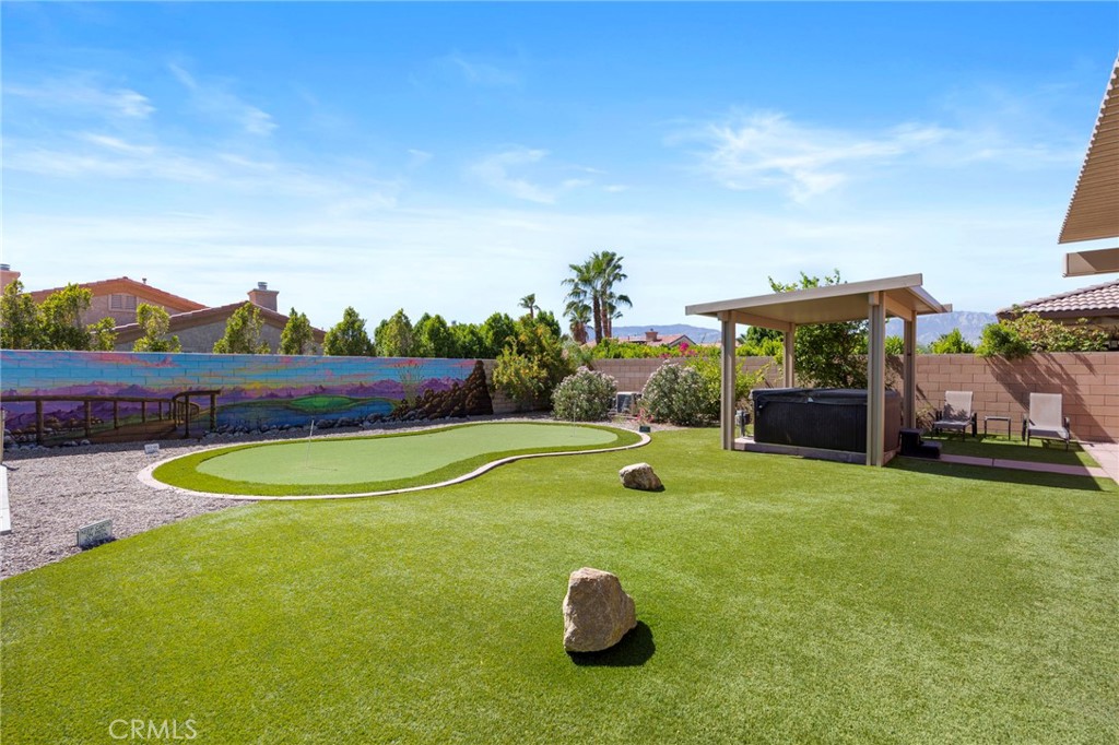 74121 Kingston Court E