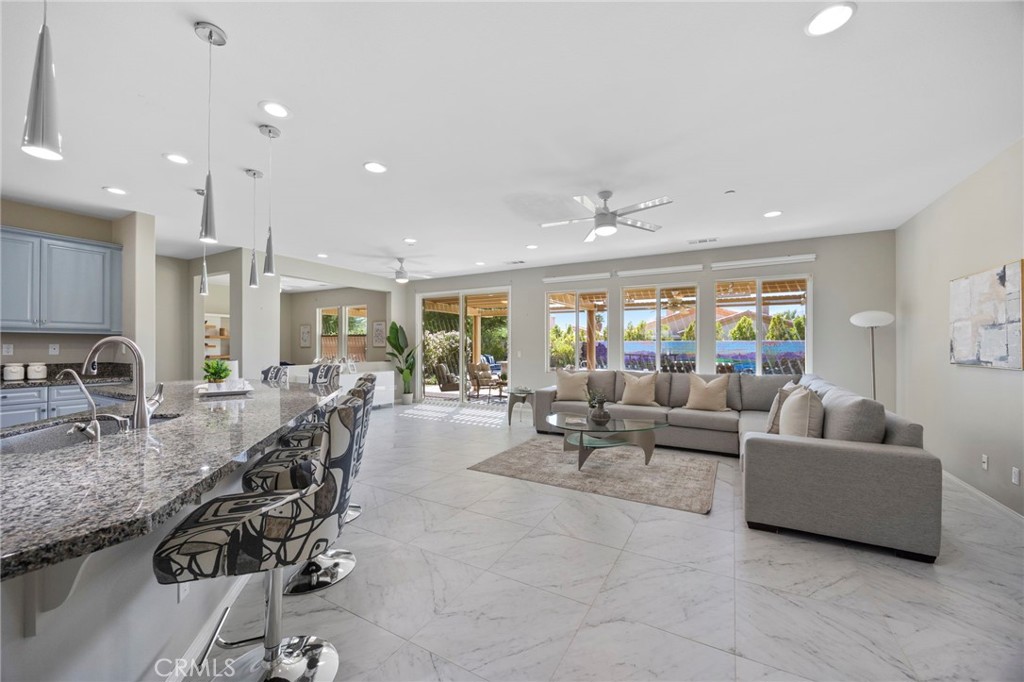 74121 Kingston Court E