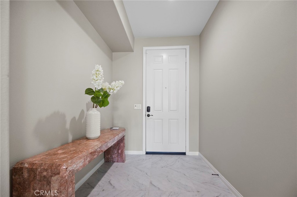 74121 Kingston Court E