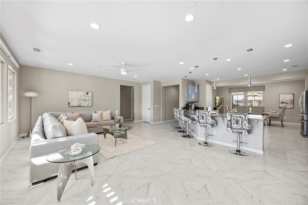 74121 Kingston Court E