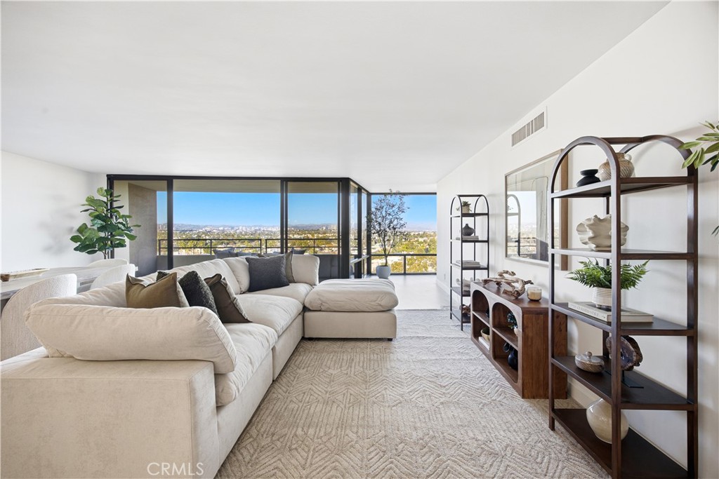 4316 Marina City 633