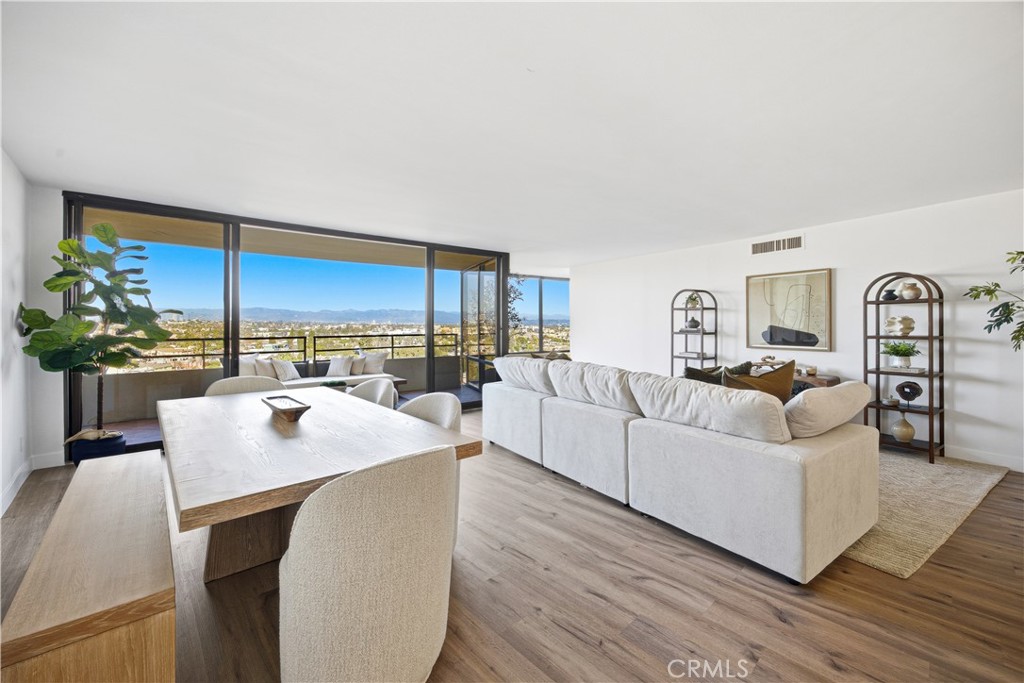 4316 Marina City 633