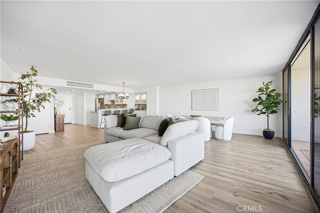 4316 Marina City 633