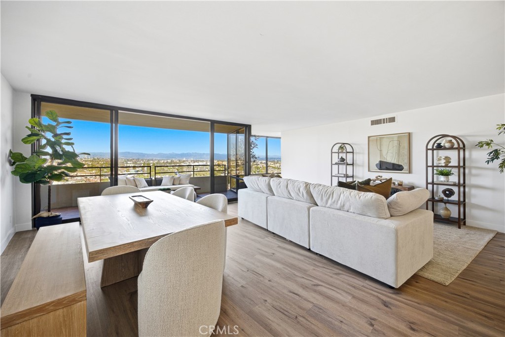 4316 Marina City 633