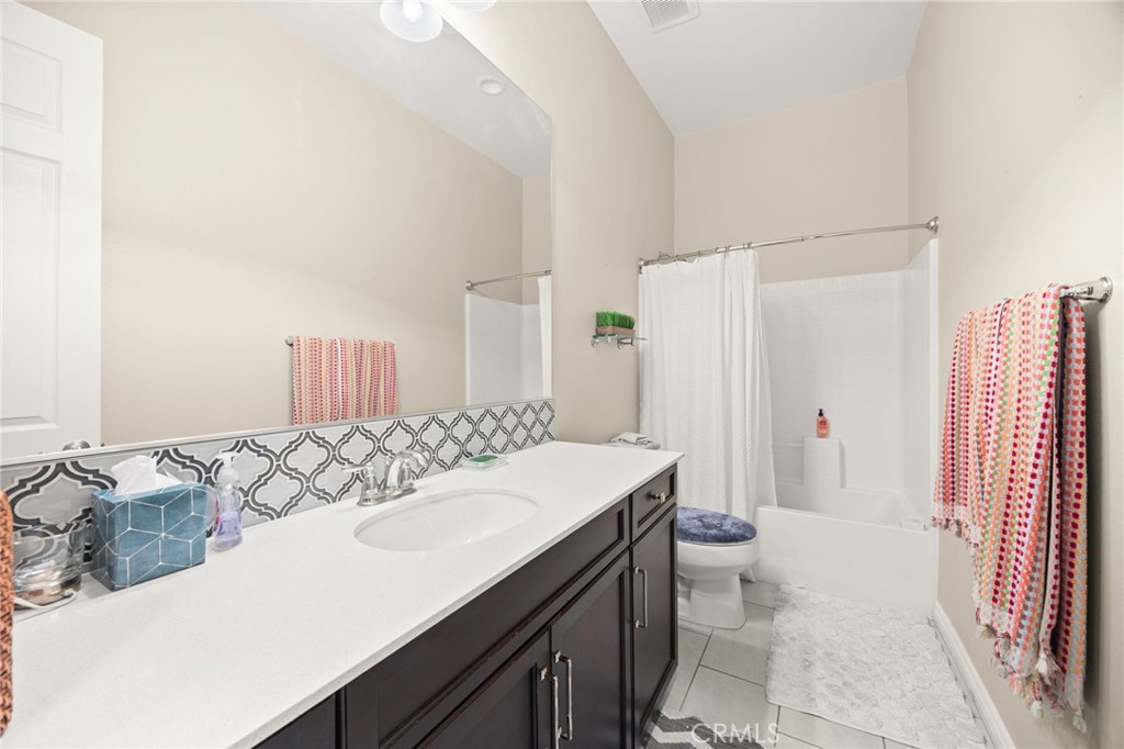 84994 Bedero Court