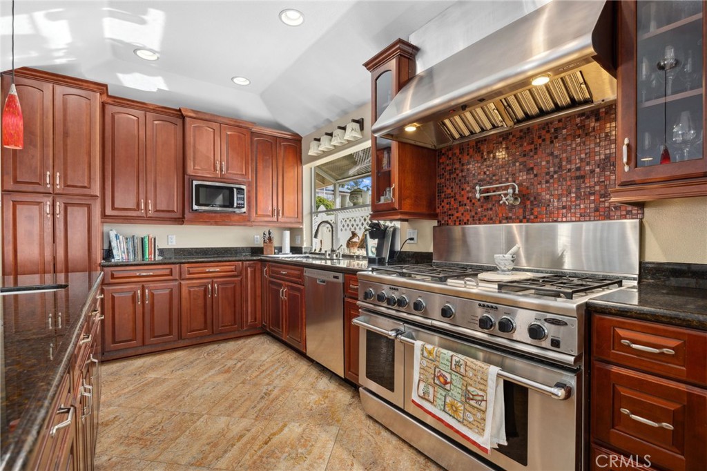 419 Calle Pueblo