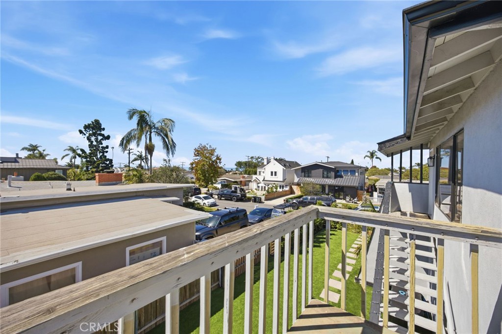 141 W Avenida Alessandro