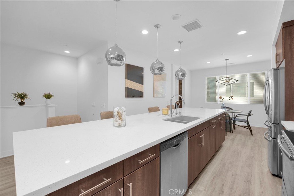 9958 Artesia Boulevard 1003