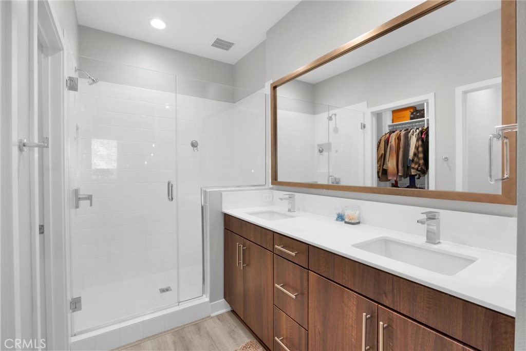 9958 Artesia Boulevard 1003