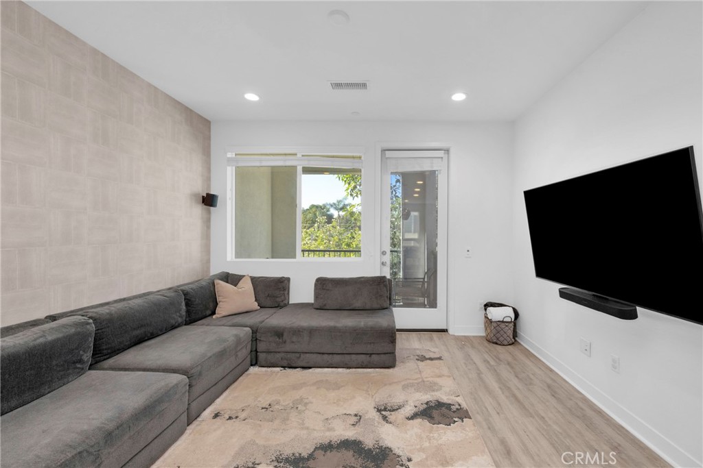 9958 Artesia Boulevard 1003