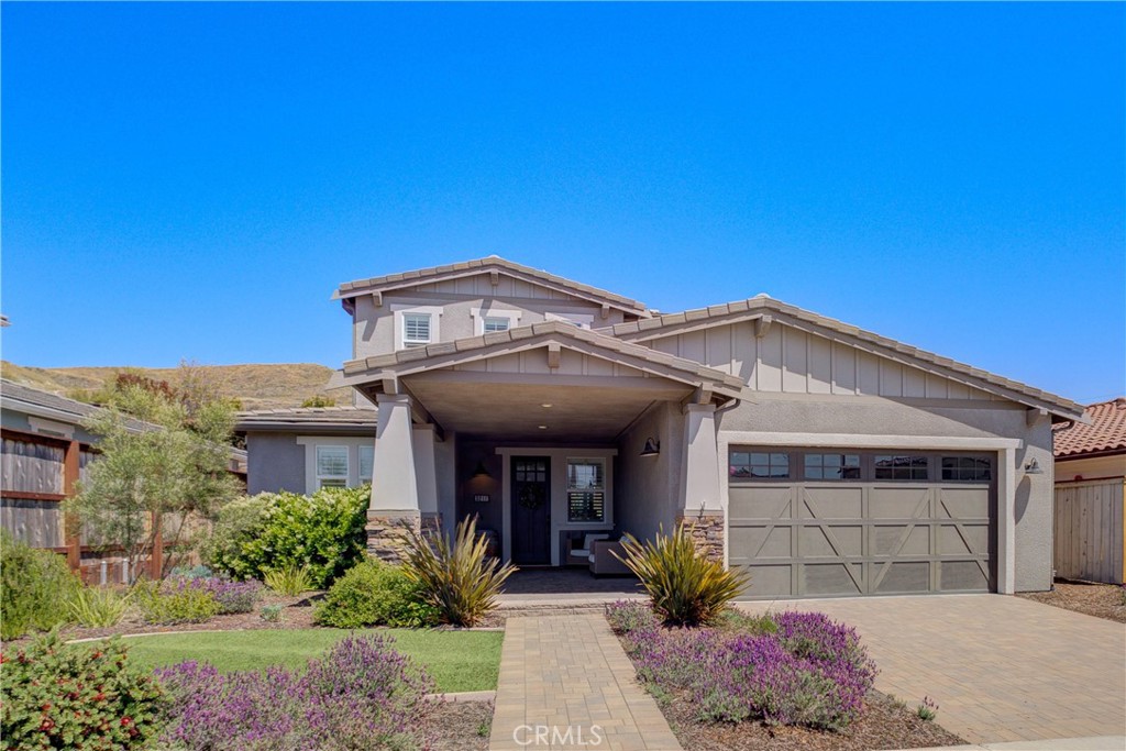 3217 Violet Street