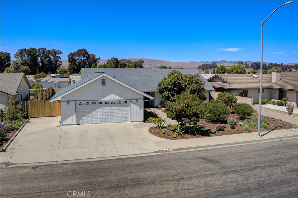 1629 Hillsboro Drive