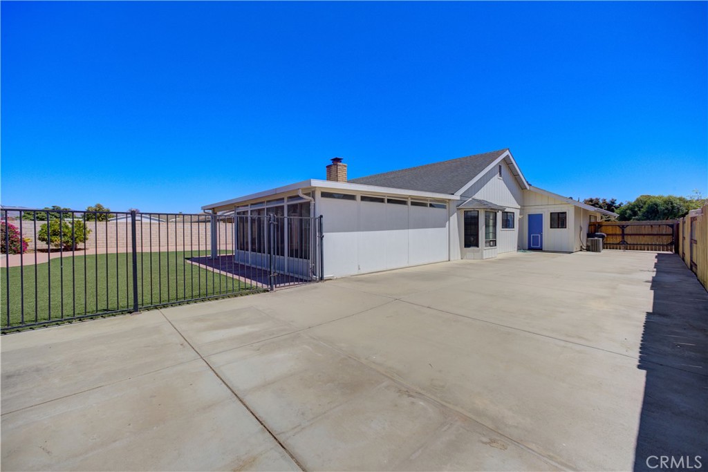 1629 Hillsboro Drive
