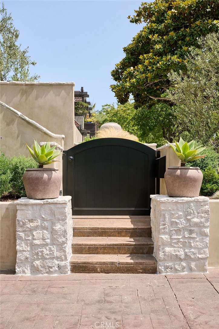 507 Sapphire Street