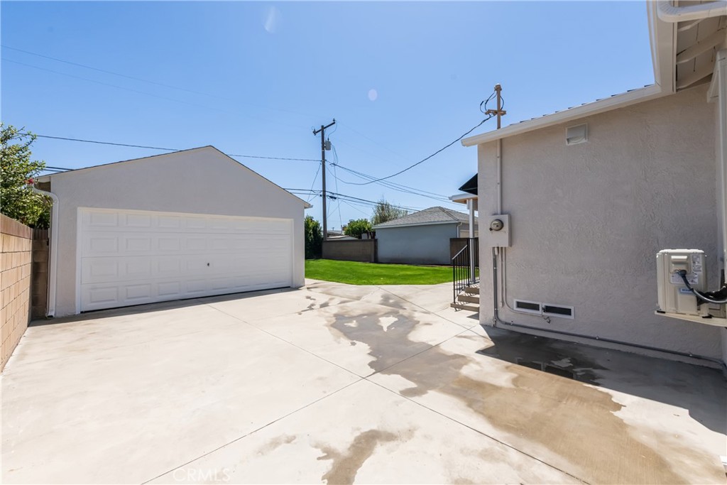 2234 W 164th Street