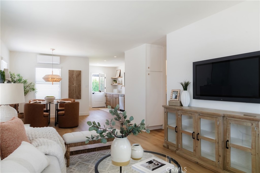 2234 W 164th Street