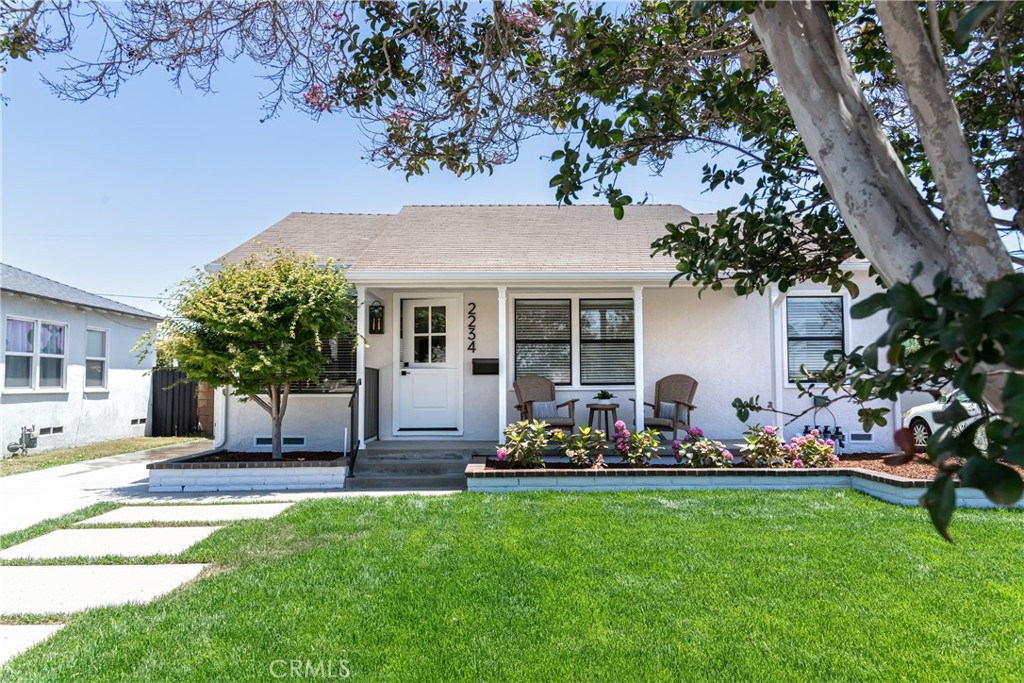 2234 W 164th Street