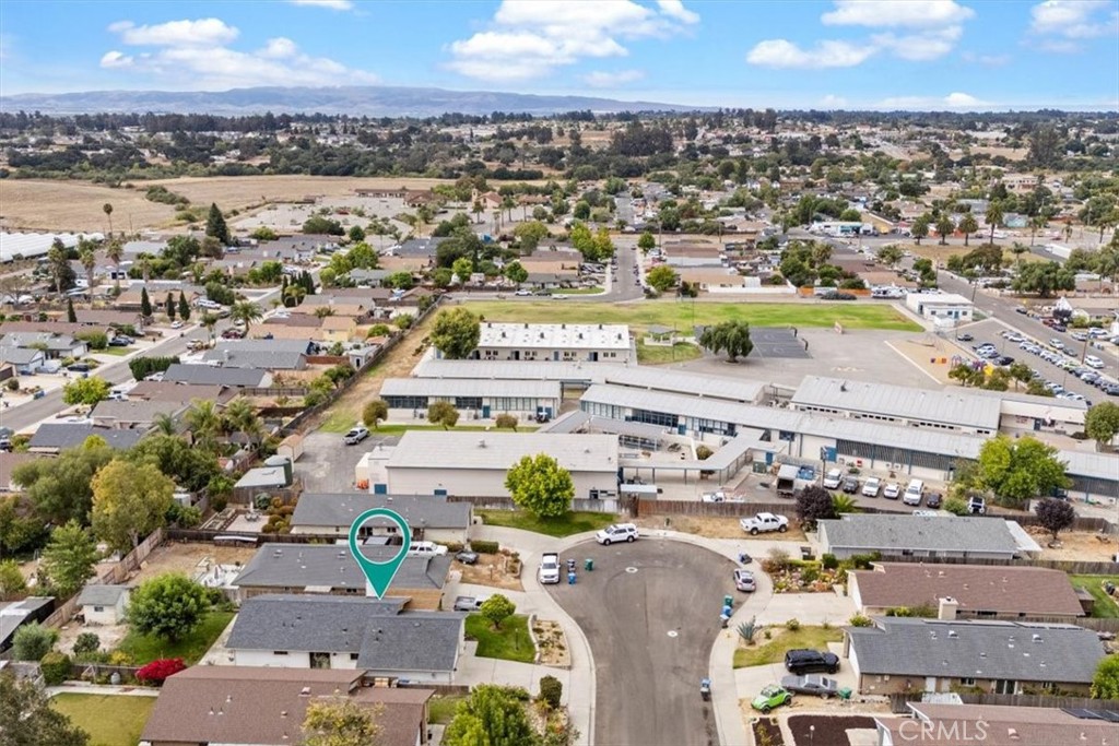 214 E. Bennett Street