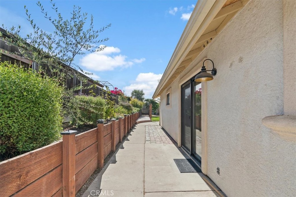 214 E. Bennett Street