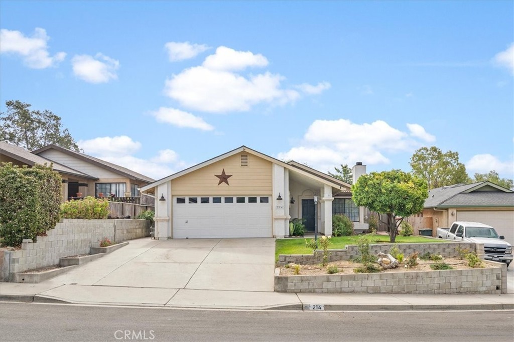 214 E. Bennett Street