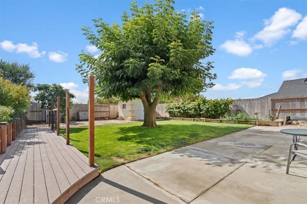 214 E. Bennett Street