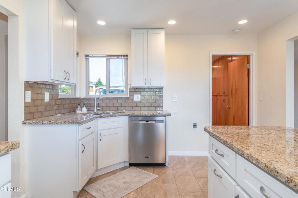 327 Corona Del Terra