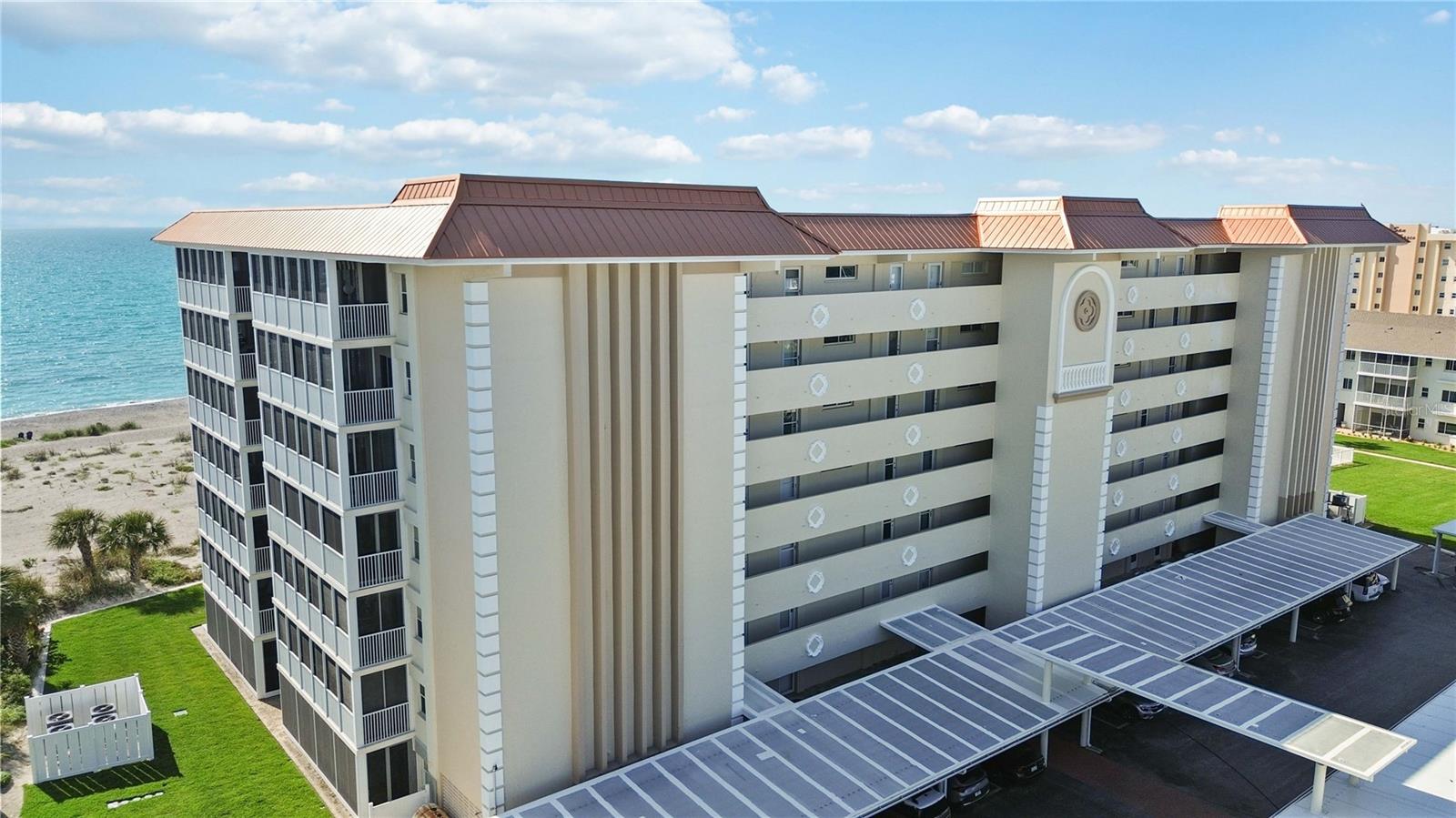 1150 TARPON CENTER DR #208