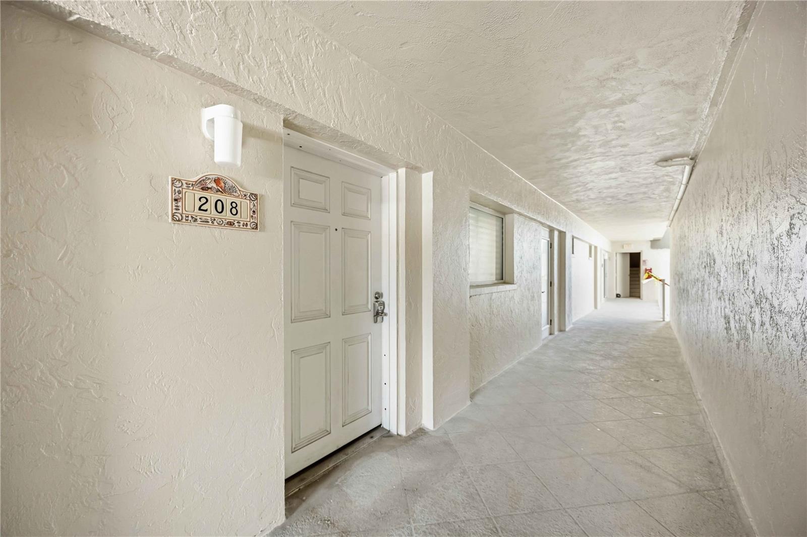 1150 TARPON CENTER DR #208