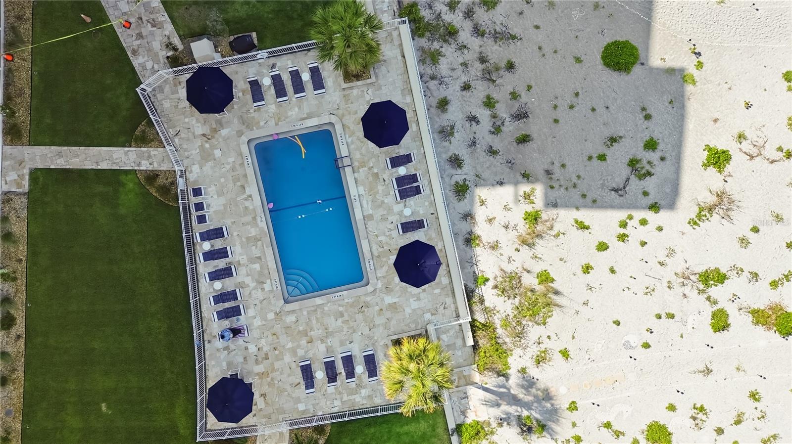 1150 TARPON CENTER DR #208
