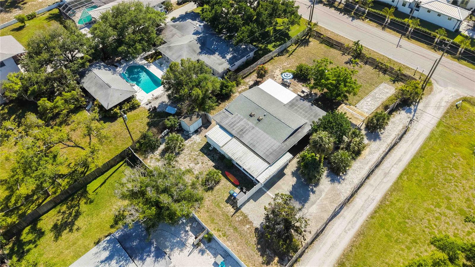 624 BAYSHORE RD