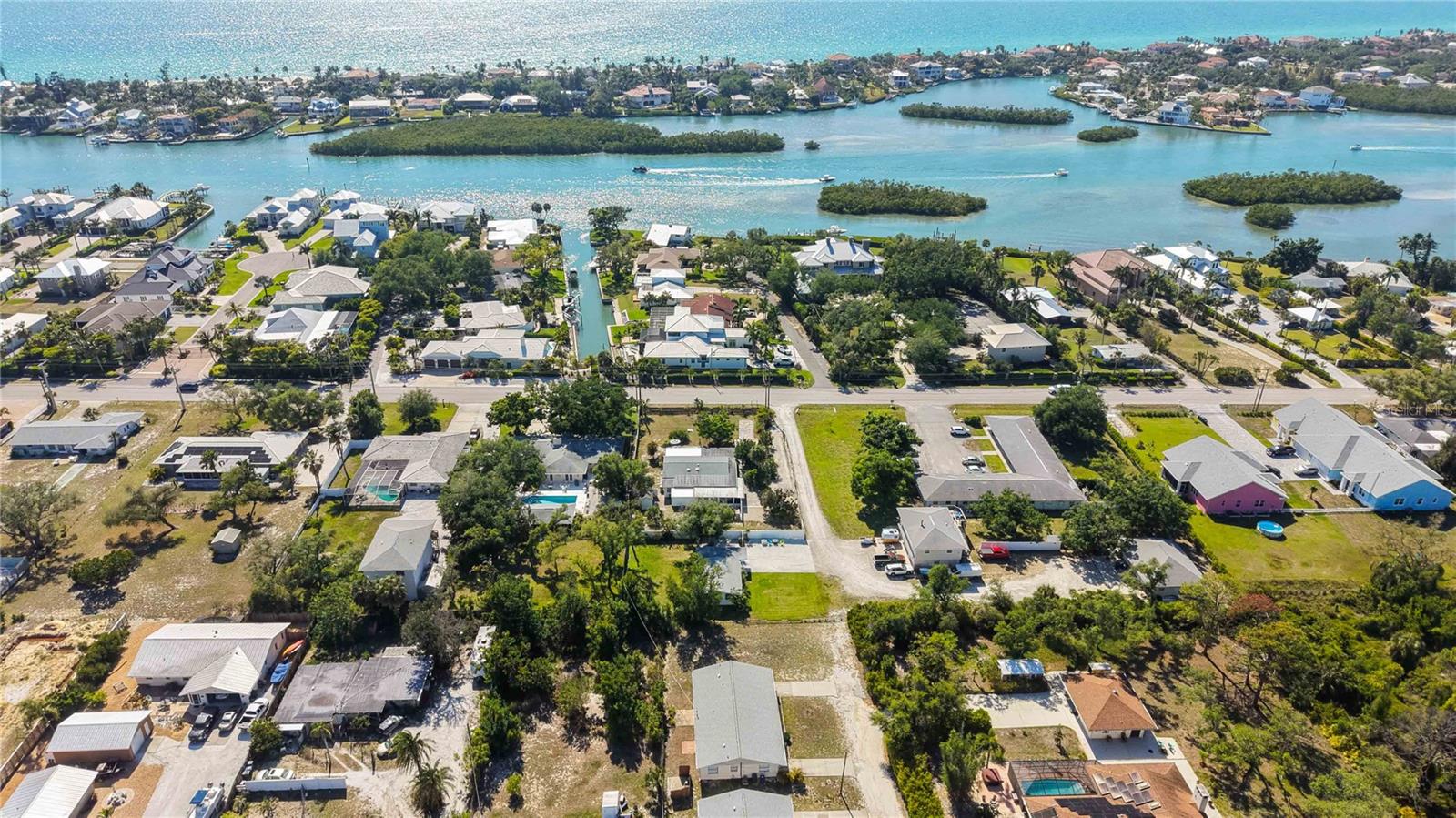 624 BAYSHORE RD