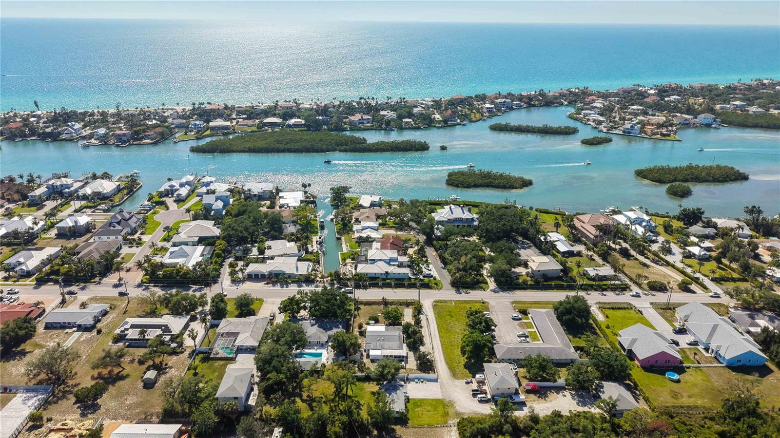 624 BAYSHORE RD