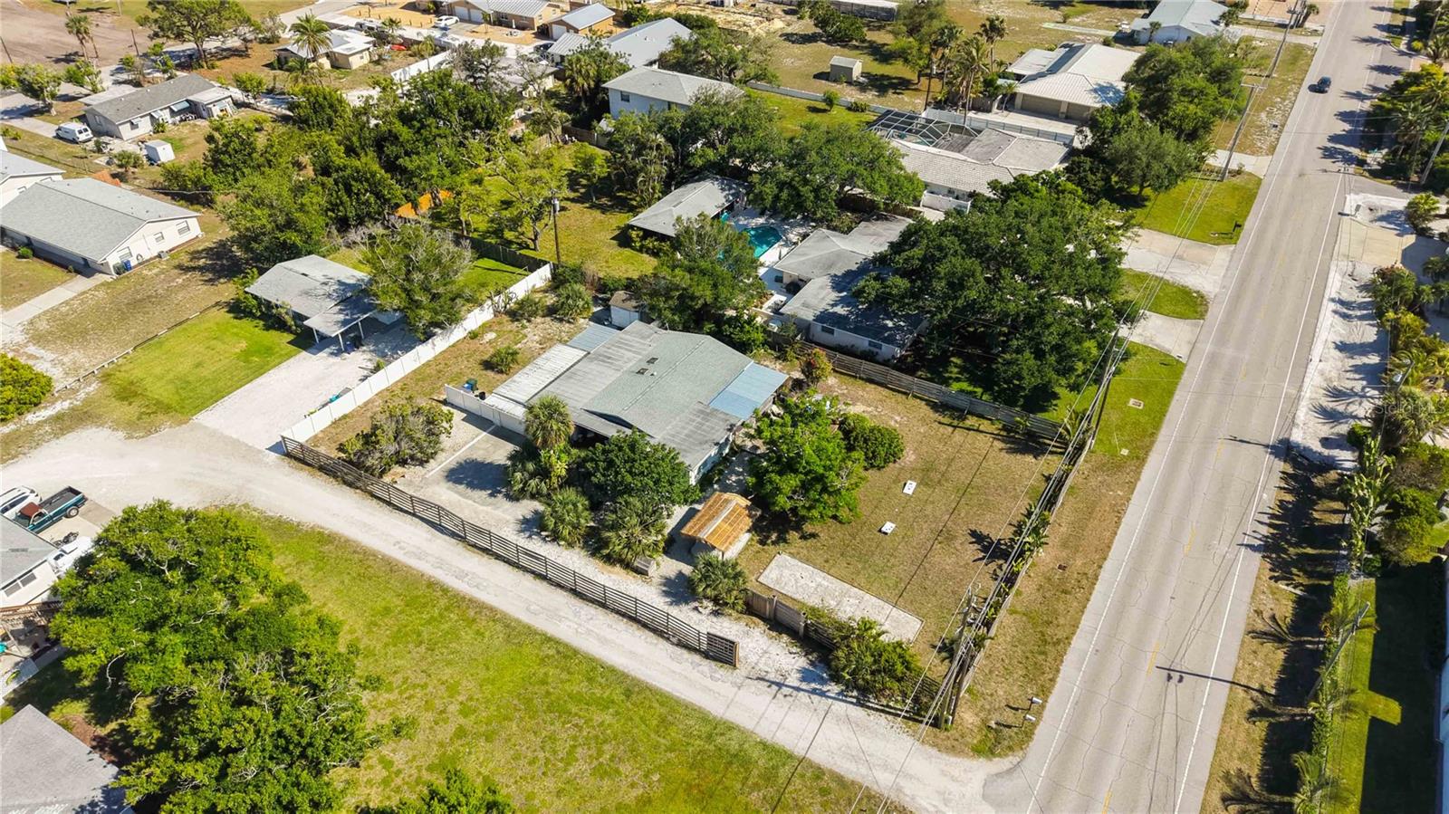 624 BAYSHORE RD