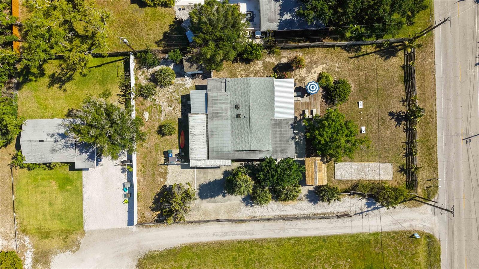 624 BAYSHORE RD
