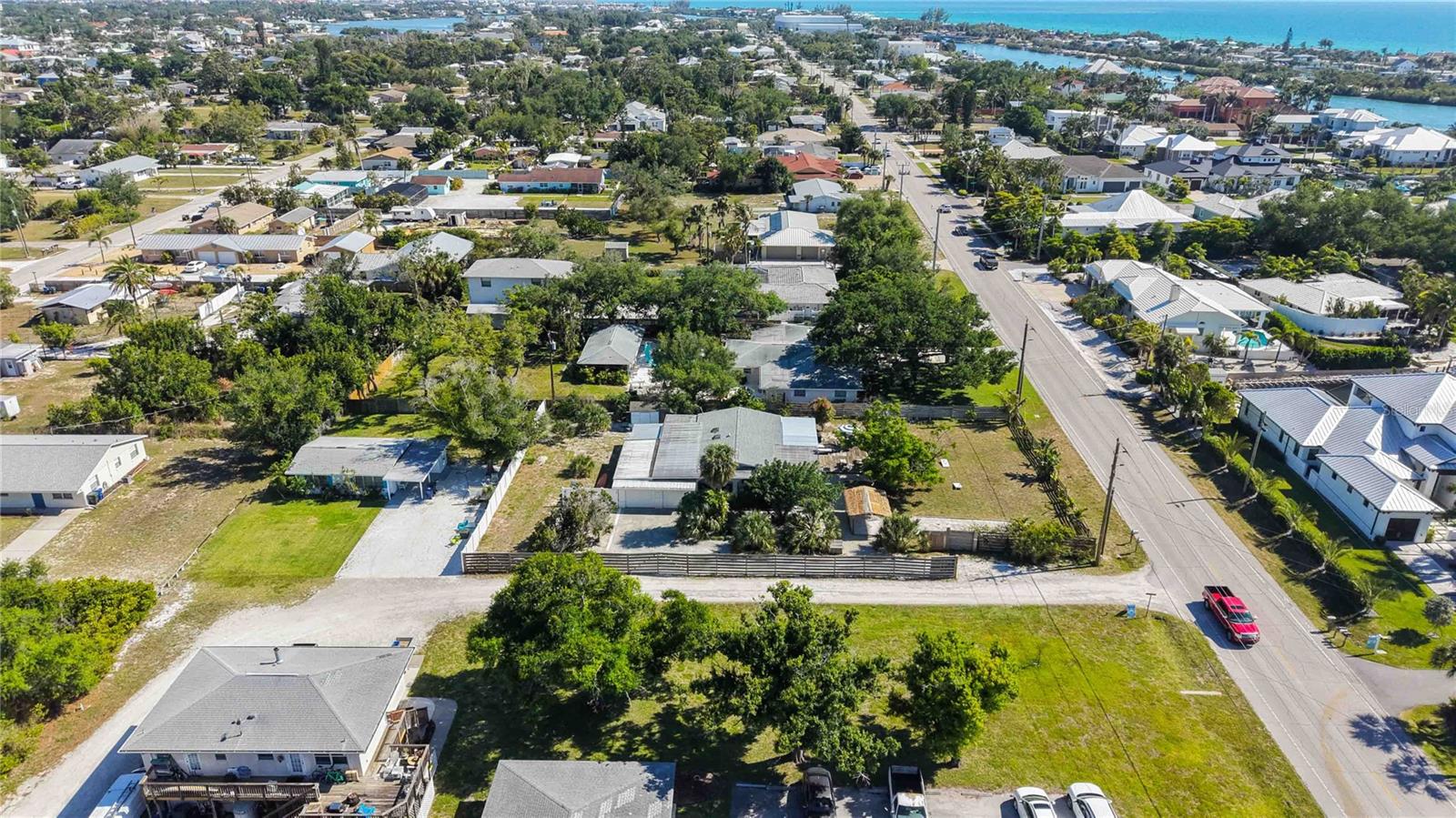 624 BAYSHORE RD