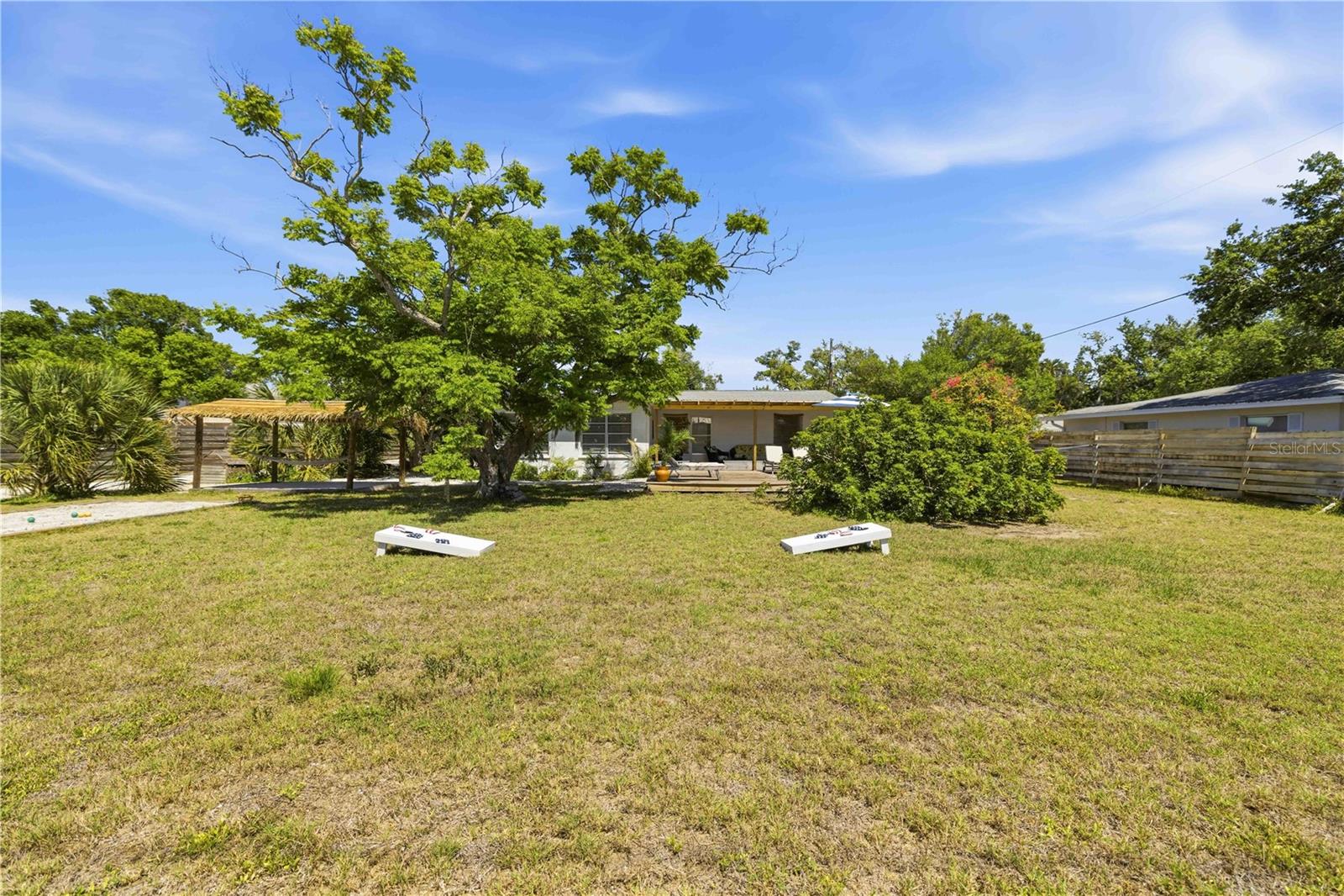 624 BAYSHORE RD