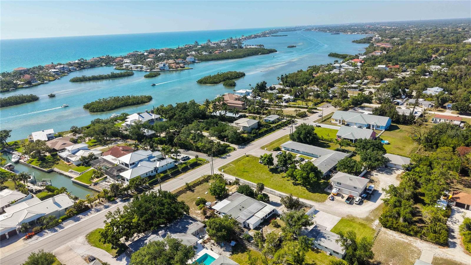 624 BAYSHORE RD