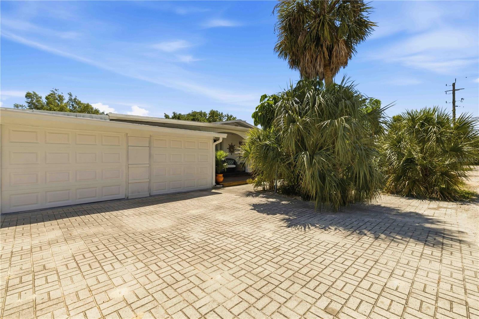 624 BAYSHORE RD