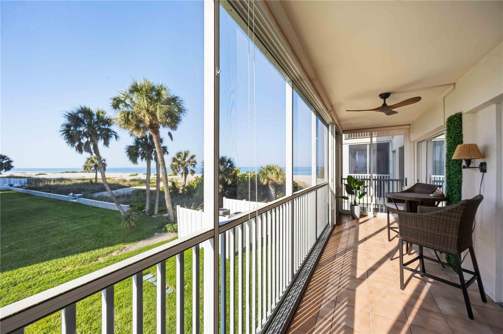 1150 TARPON CENTER DR ##208