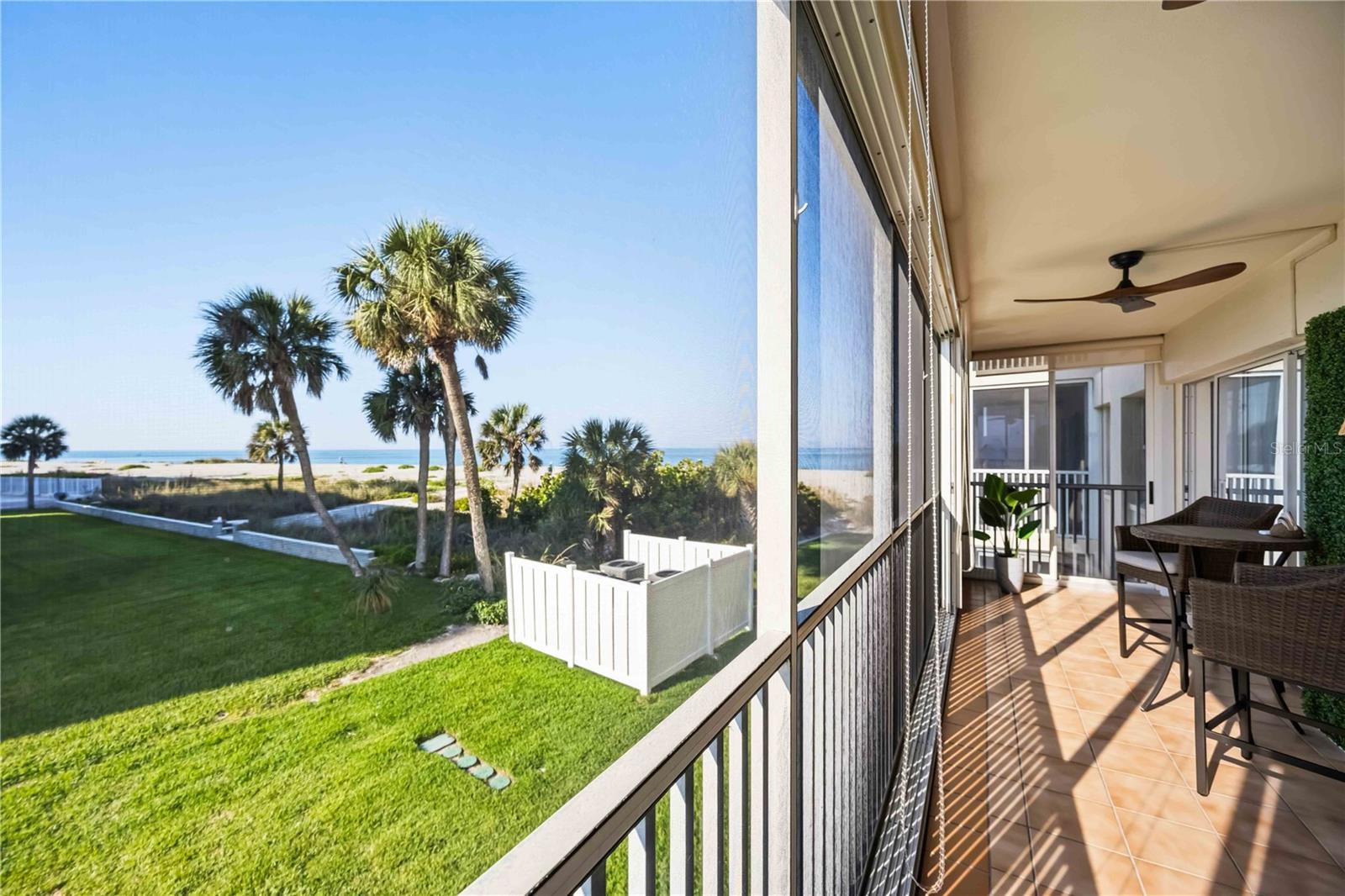 1150 TARPON CENTER DR ##208