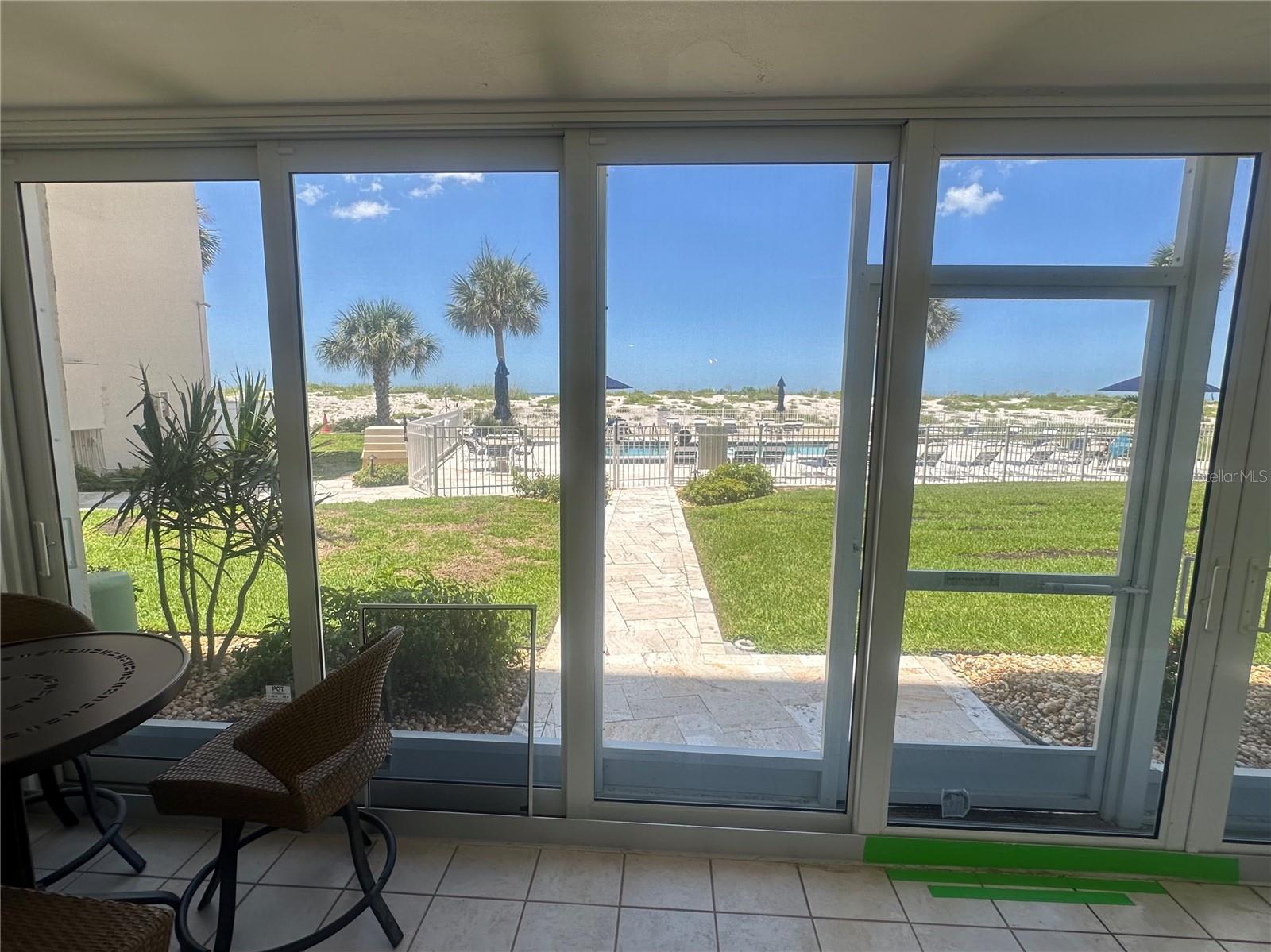 1150 TARPON CENTER DR ##208