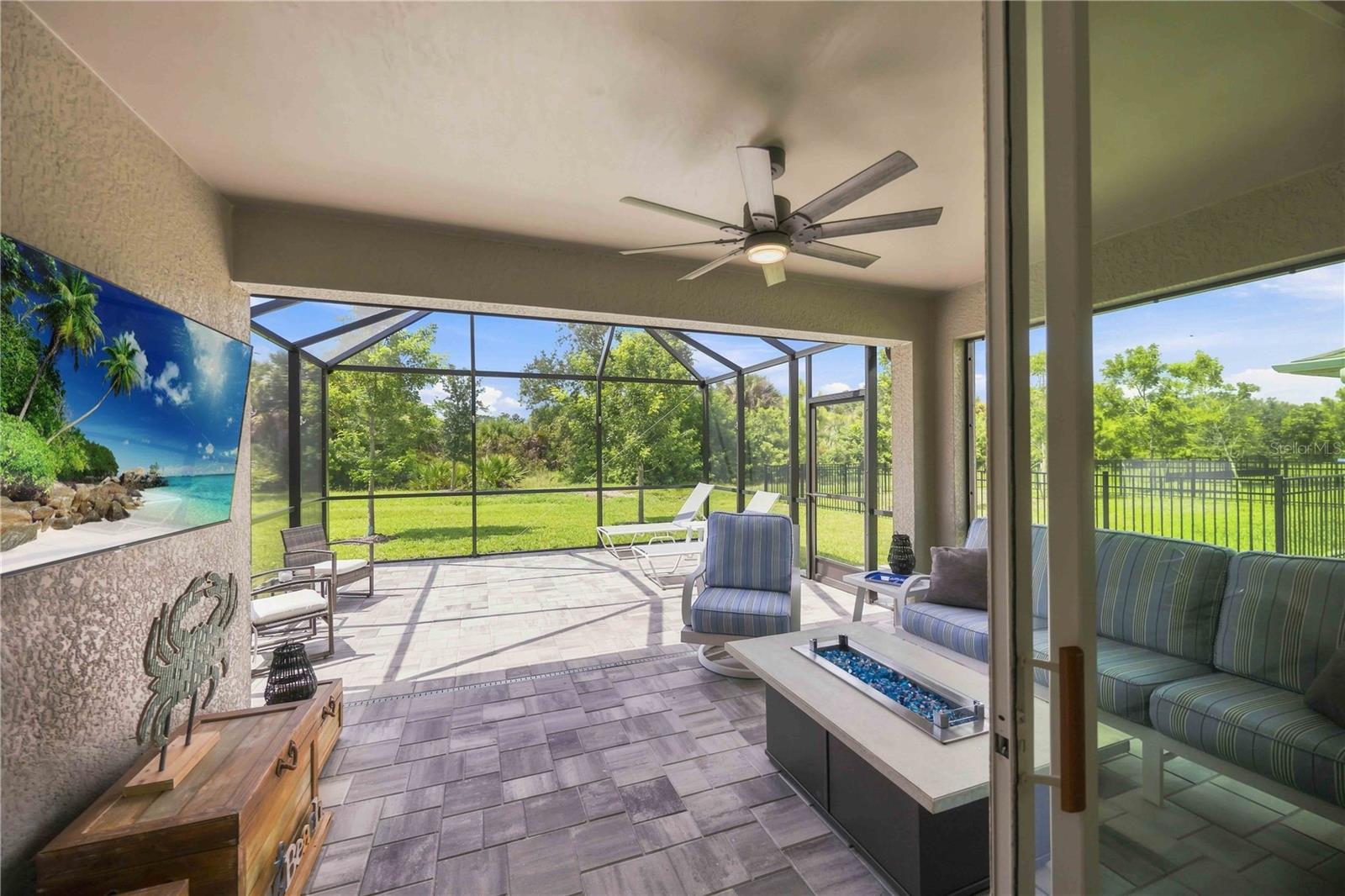 1512 LAUREL BROOK LN