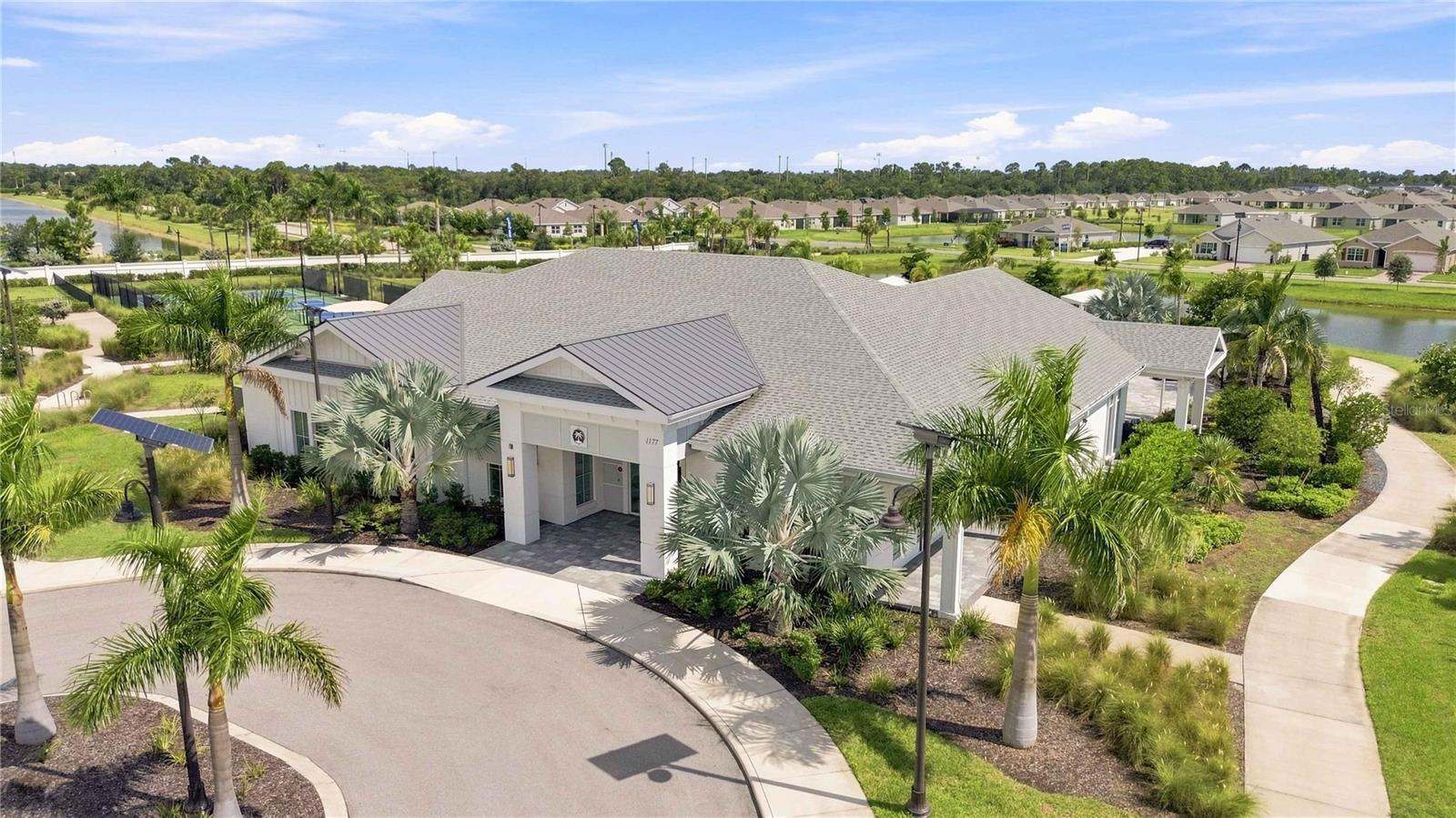 1512 LAUREL BROOK LN