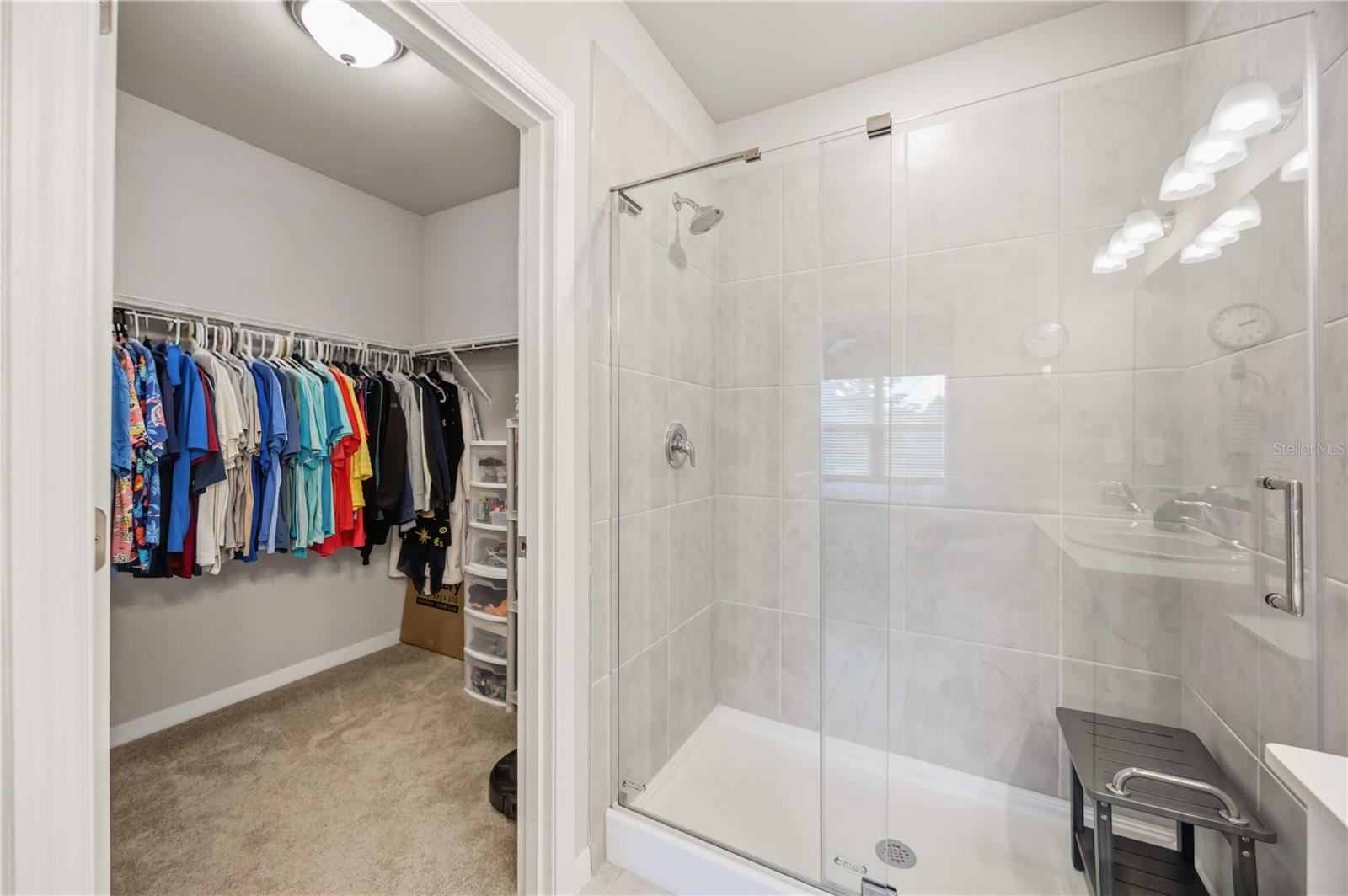 1512 LAUREL BROOK LN