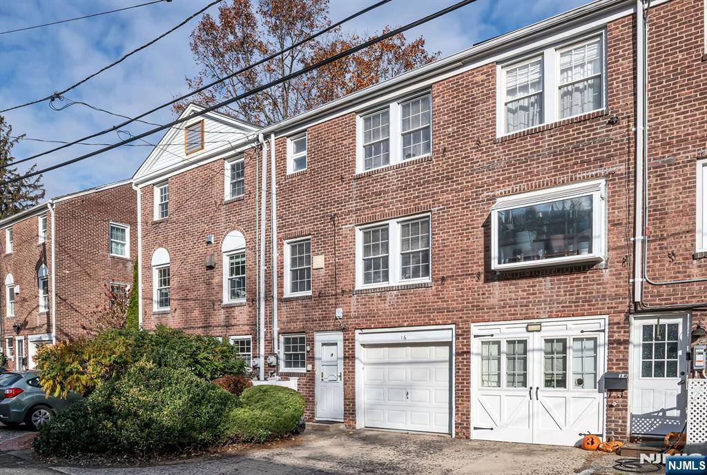 16 Randolph Terrace