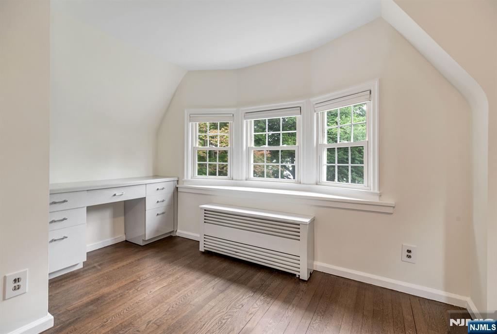 151 Walthery Avenue